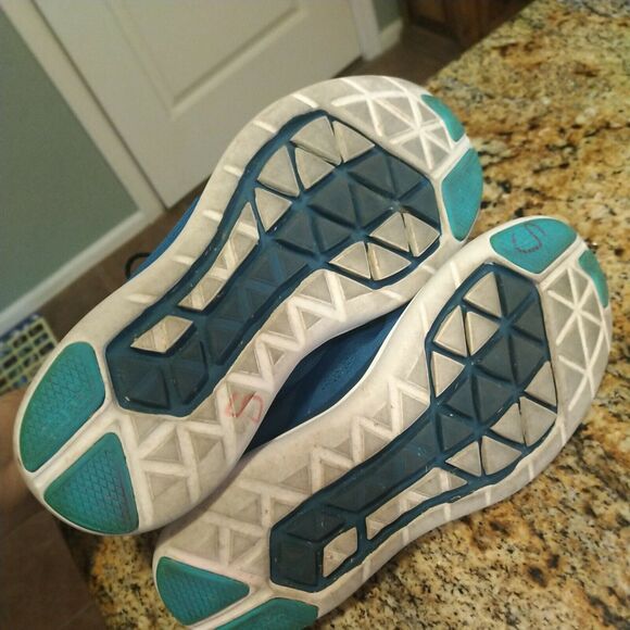 Nike Women Shoe Flex 2017 Run Size 8.5M Athletic Running Sneaker Pre Owned - Picture 12 of 12